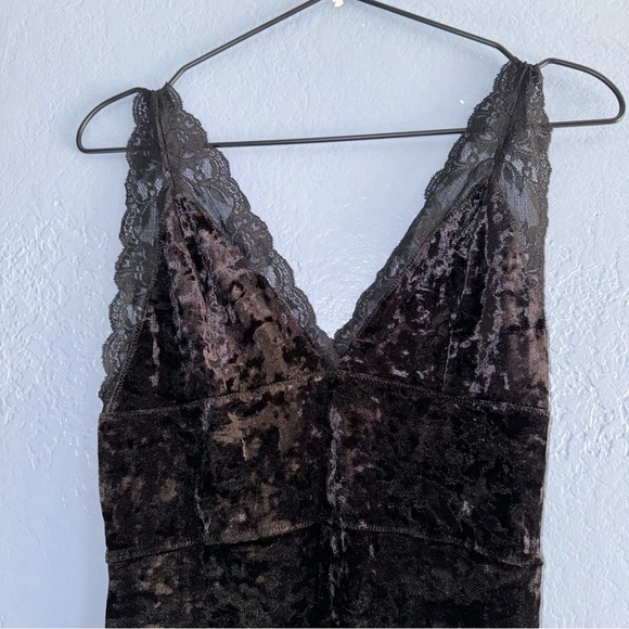Free People Black Velvet Mini Dress Lace Size Medium - Picture 5 of 7
